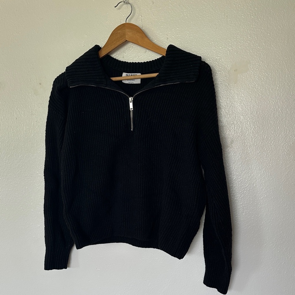 Old Navy Black Cowl Neck Sweater Size: Small